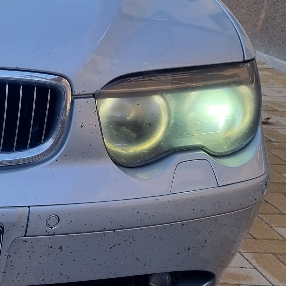 BMW 7-es fényszóró felújítás előtt – Headlight Heaven Kecskemét